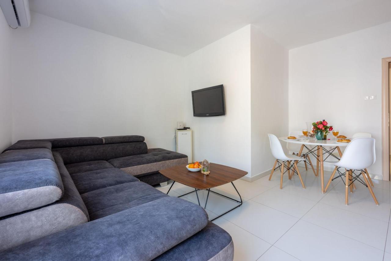 Apartment Robert Crikvenica Extérieur photo